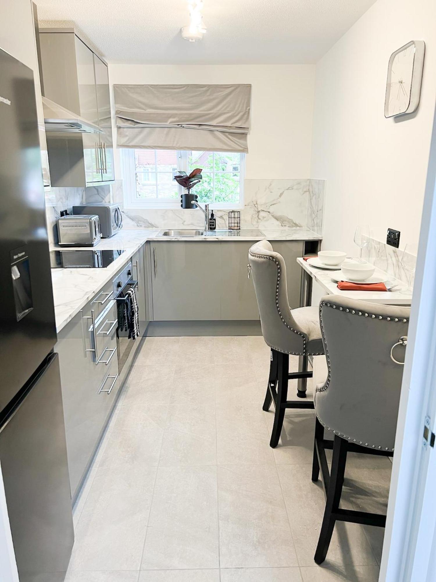 Beautiful Apartment In Beckton With Private Entrance And Garden Londres Exterior foto
