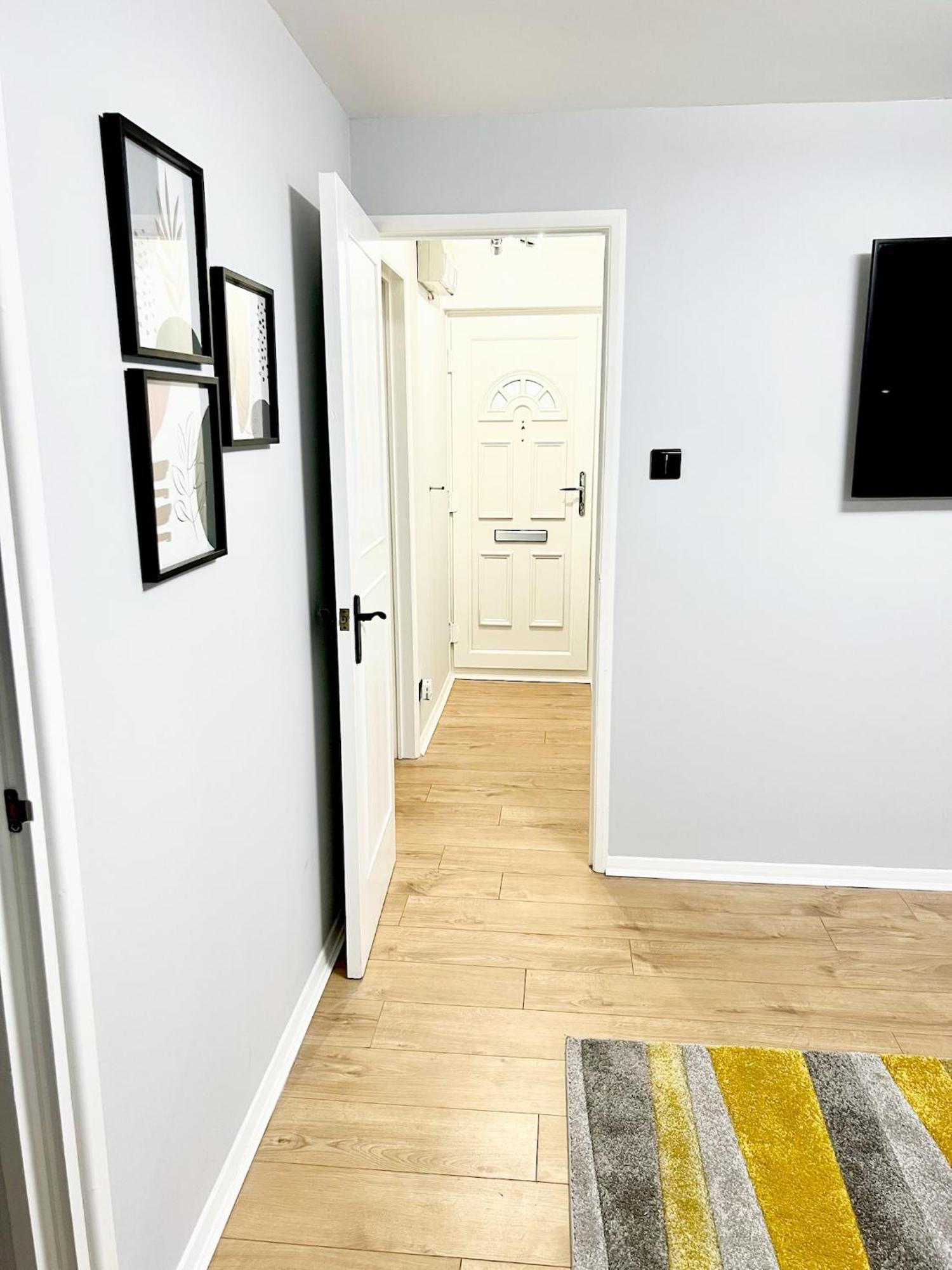 Beautiful Apartment In Beckton With Private Entrance And Garden Londres Exterior foto